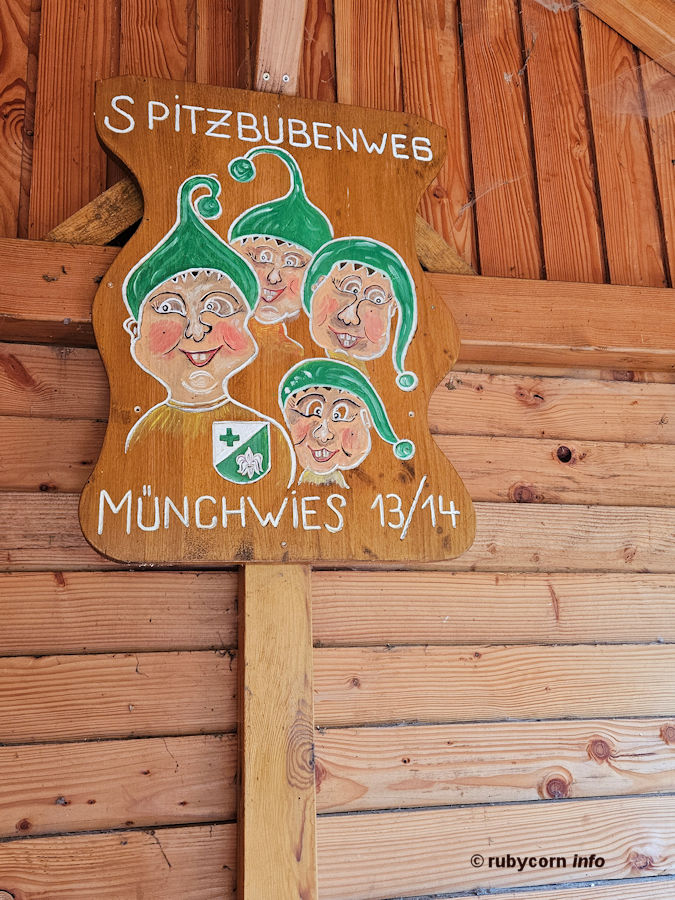 Wanderhütte, Rundwanderweg Spitzbubenweg, Münchwies Saarland