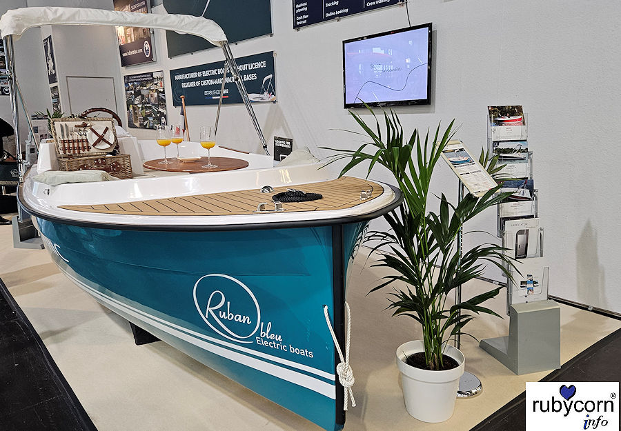Foto von Elektroboot der Marke Ruban Bleu aus Frankreich