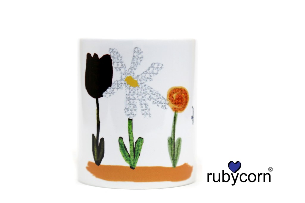 Foto Kaffeebecher mit Blümchen